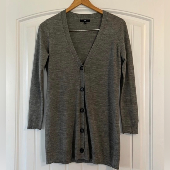 Gap Soft Wool Blend Cardigan Small - Picture 1 of 4
